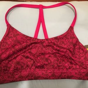 Old navy go dry sports bra